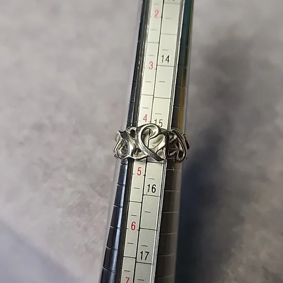 Tiffany & Co. Sterling Silver Triple Heart Paloma Picasso Ring Sz. 4.5 - Picture 8 of 8